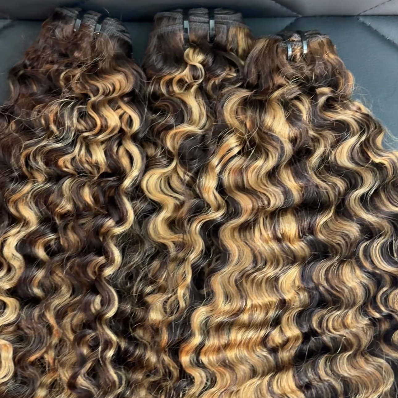 Honey Mocha Curl